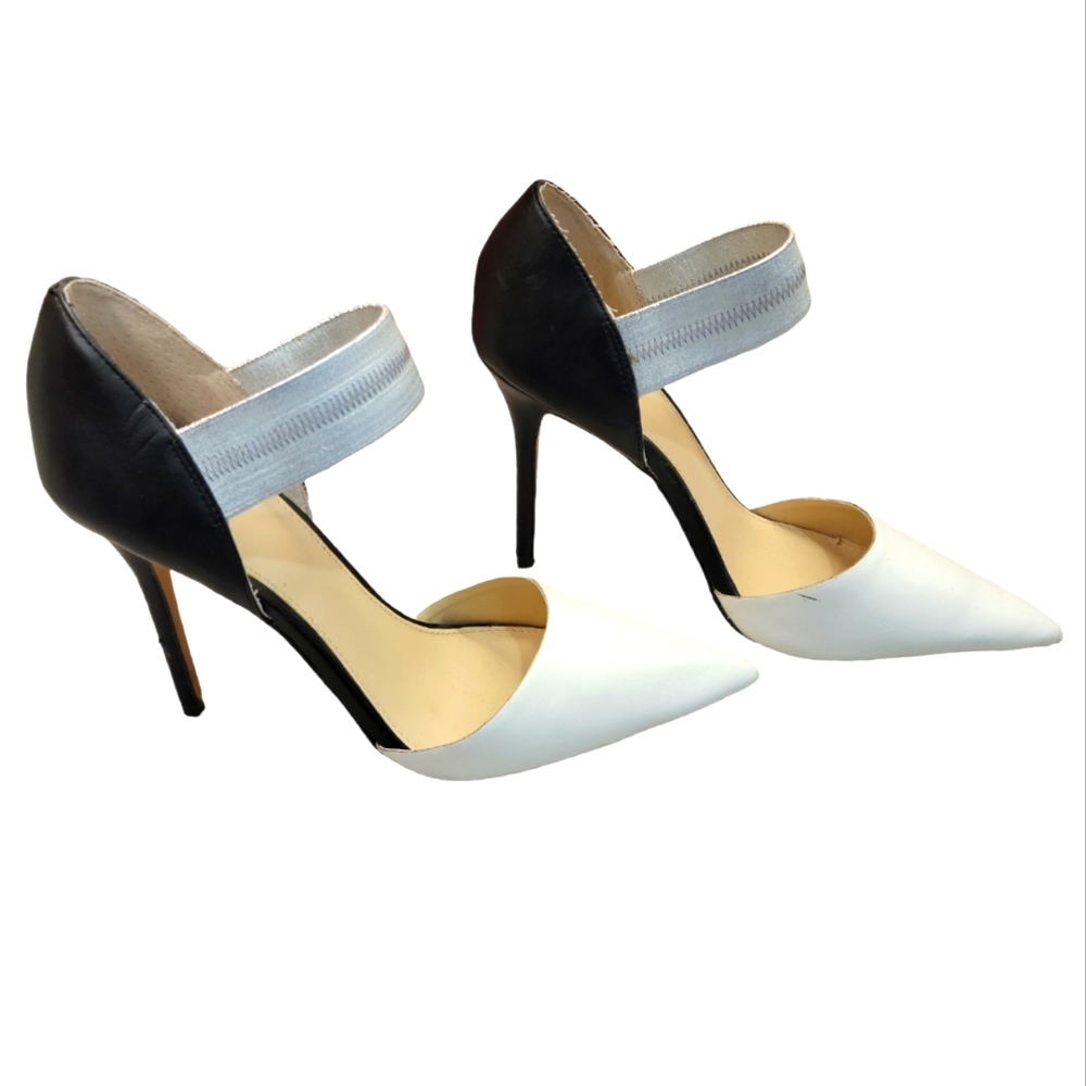 VICTORIA'S SECRET 4 inch Stiletto